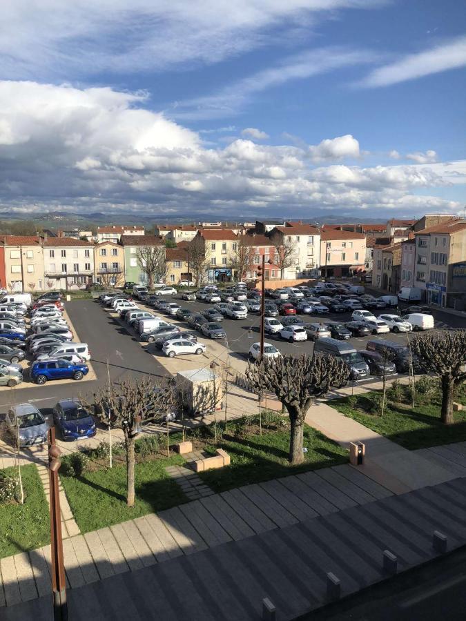 Appartement F2 Centre-ville Avec Jolie Vue Issoire
