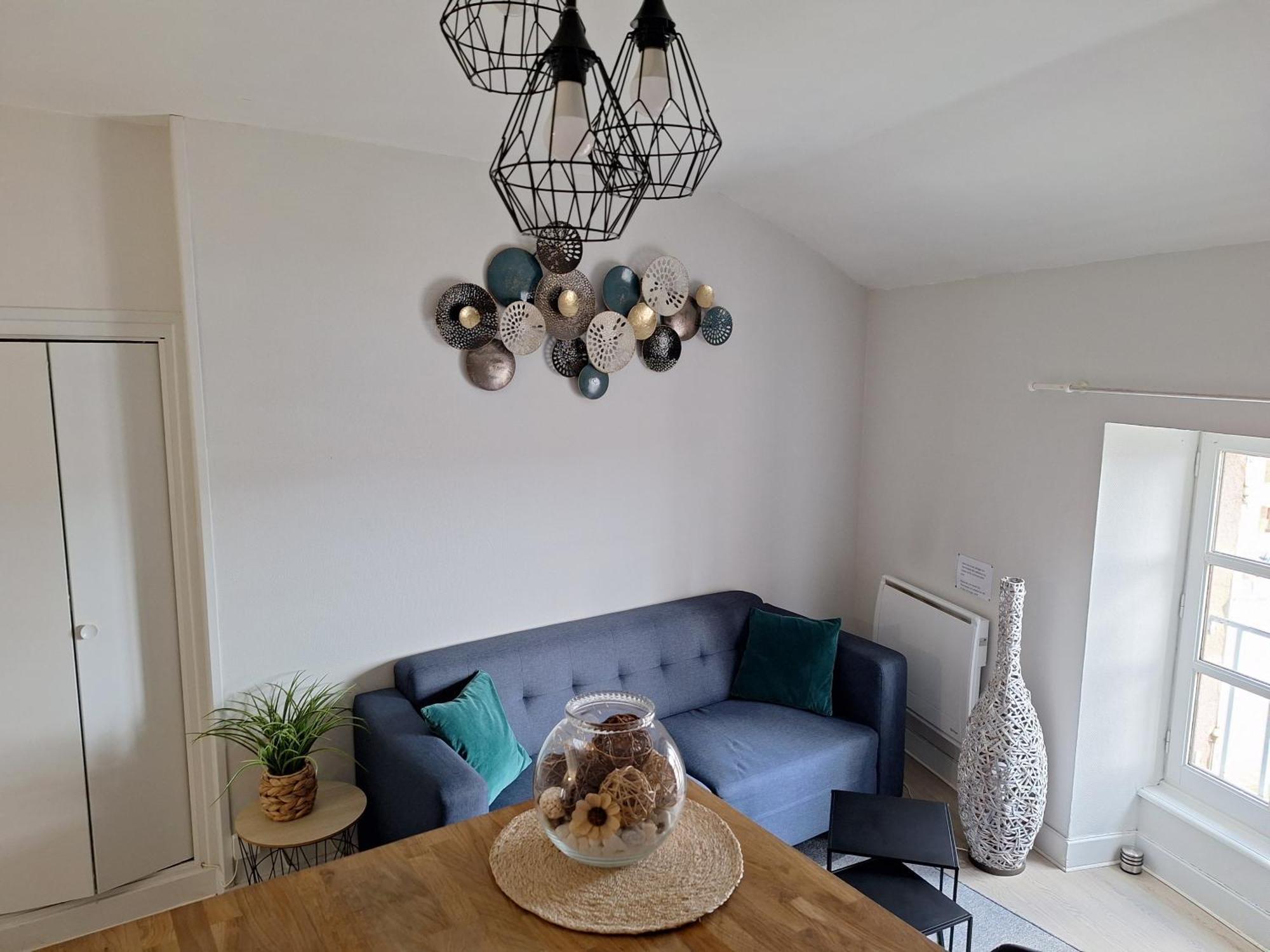 F2 Centre-ville Avec Jolie Vue Appartement Issoire